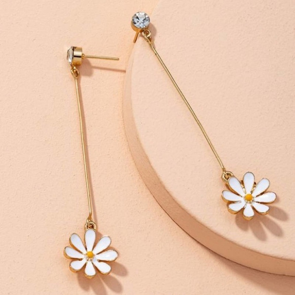 Dainty Daisy Gold Bar Dangly Earrings